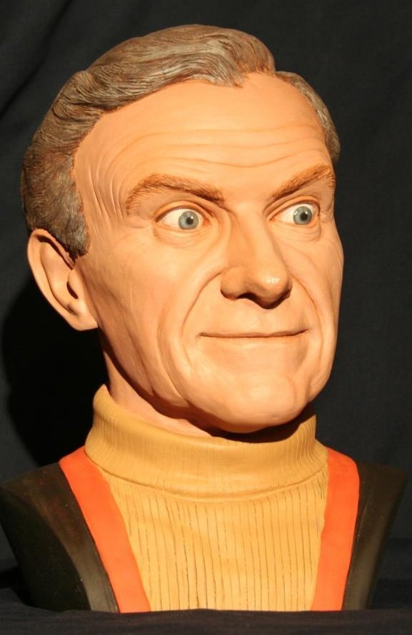 Lost in Space - Dr. Smith 3/4 Scale Bust available at Fabgearusa.com lost-in-space-smith-bust-fabgearusa.com-6-92839.1405538428.1280.1280.jpg