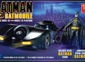 Batman 1989 Batmobile with Resin Figure