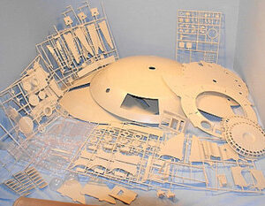 Lost in Space – Jupiter 2 Moebius Model Kit